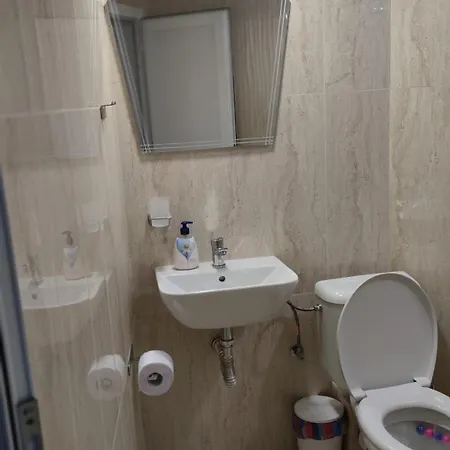 Къща за гости жужа