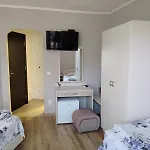 Juja Pensiune Nesebăr