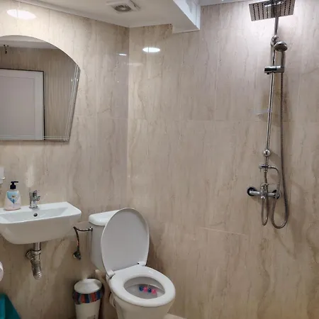 Juja Guest house 2*